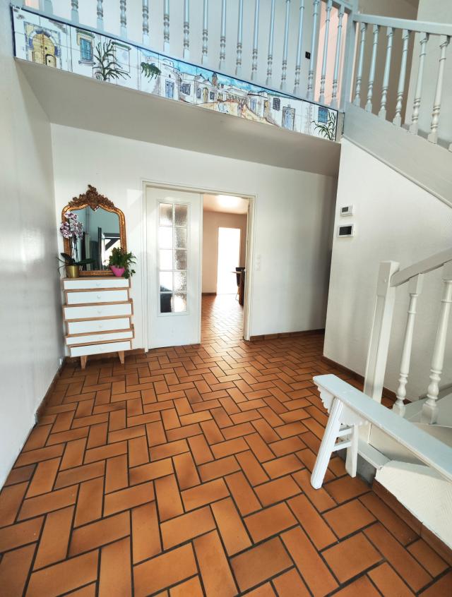 Maison 8 pièces Boissettes disponible à la Vente