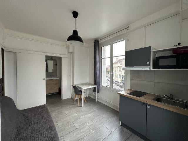 Appartement 1 pièces Melun disponible à la Location