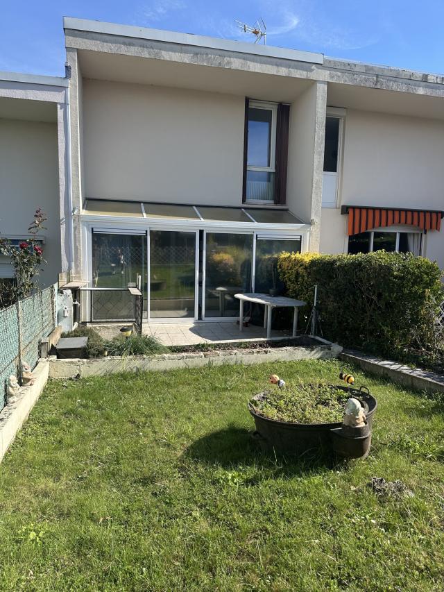 Maison 4 pièces Vaux le penil disponible à la Vente