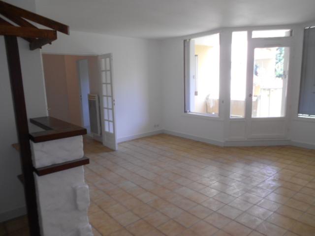 Appartement 4 pièces Le mee sur seine disponible à la Vente