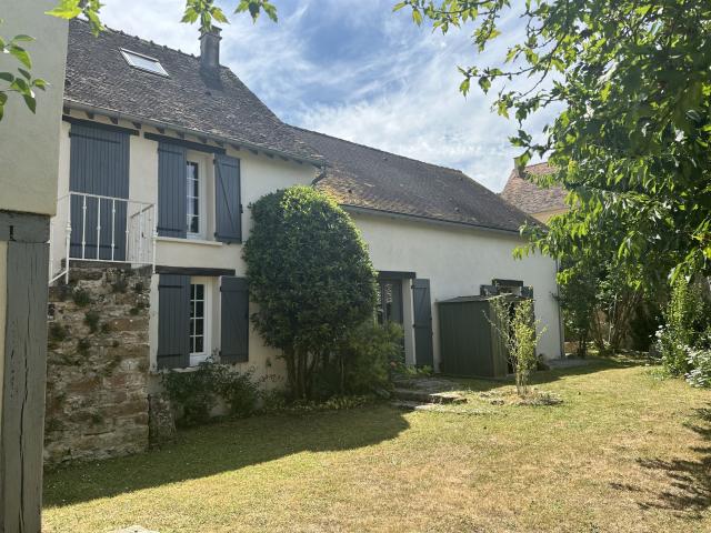 Maison 9 pièces Maincy disponible à la Vente