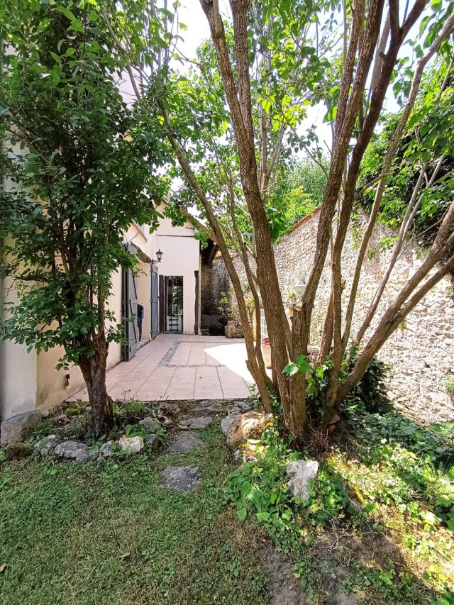 Maison 9 pièces Maincy disponible à la Vente