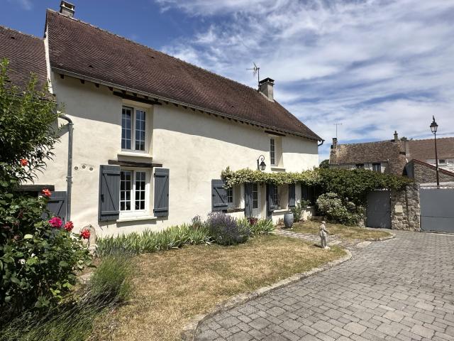 Maison 9 pièces Maincy disponible à la Vente