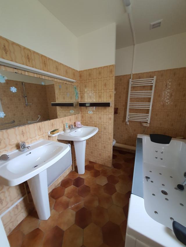 Maison 5 pièces Rubelles disponible à la Location