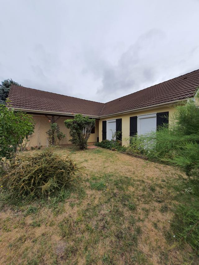 Maison 5 pièces Rubelles disponible à la Location