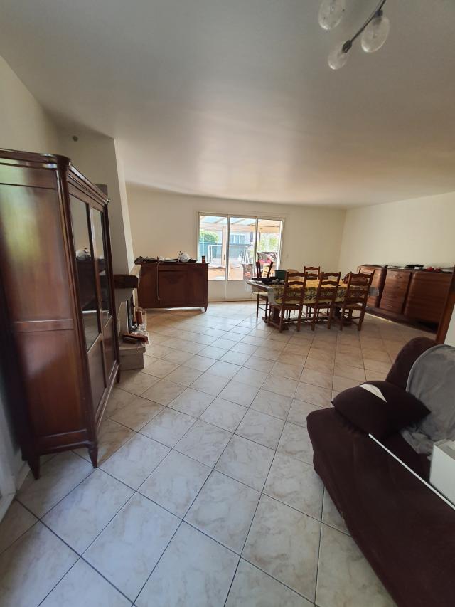 Maison 5 pièces Rubelles disponible à la Location