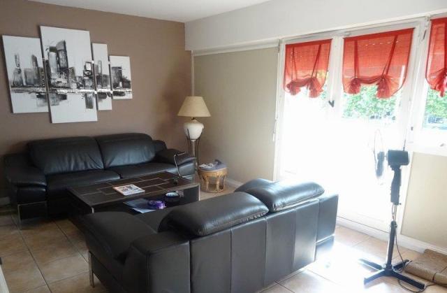 Appartement 5 pièces Le mee sur seine disponible à la Location