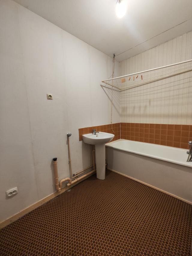 Appartement 3 pièces Le mee sur seine disponible à la Vente