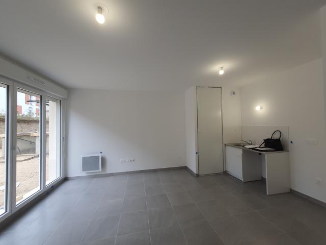 Appartement 2 pièces St fargeau ponthierry disponible à la Location