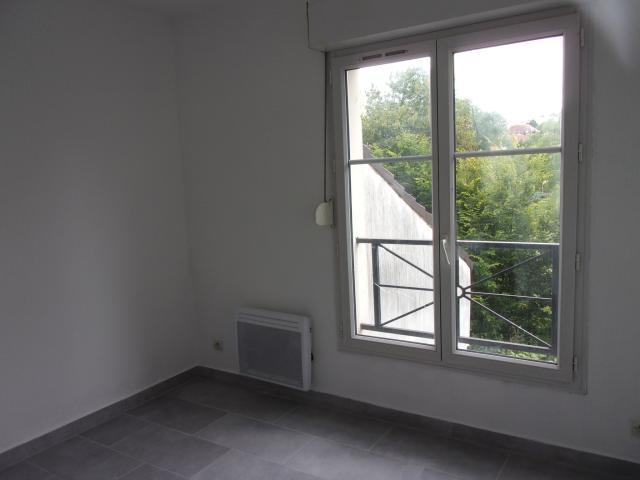 Appartement 2 pièces Melun disponible à la Location