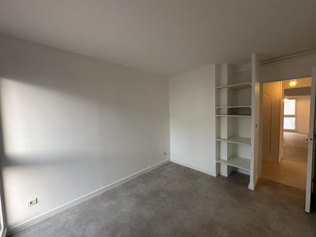Appartement 3 pièces Le mee sur seine disponible à la Location