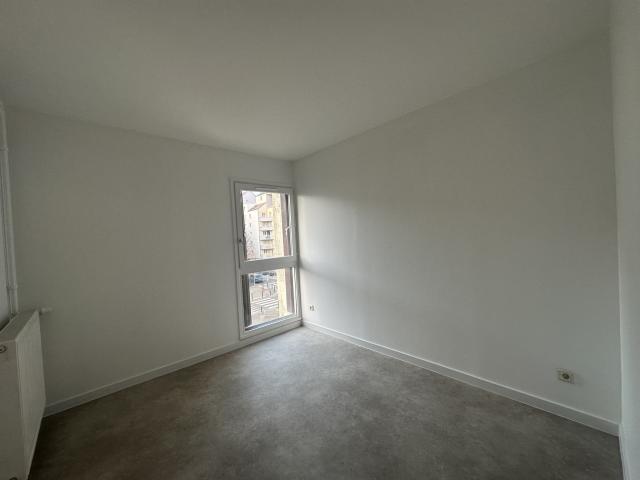 Appartement 3 pièces Le mee sur seine disponible à la Location