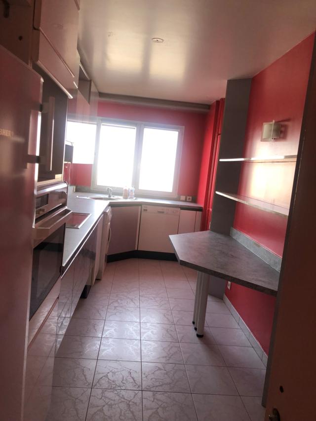Appartement 5 pièces Melun disponible à la Vente