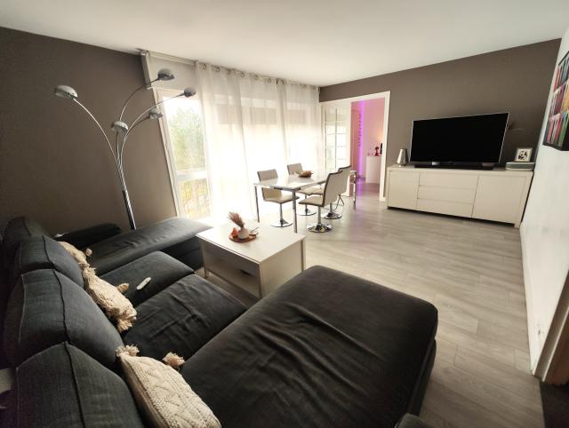 Appartement 4 pièces Boussy st antoine disponible à la Vente