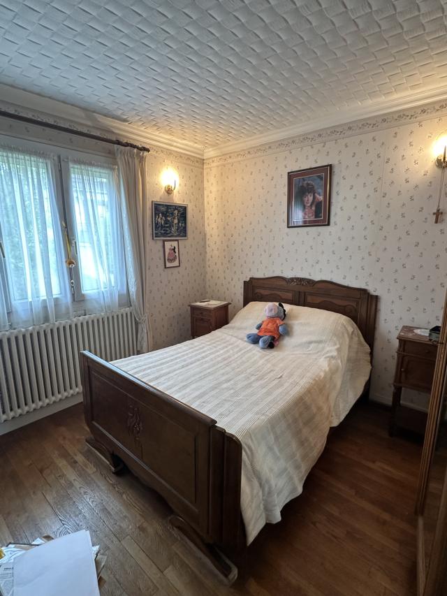 Maison 5 pièces Vaux le penil disponible à la Vente