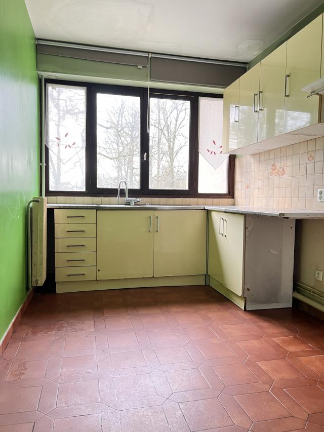 Appartement 4 pièces Vaux le penil disponible à la Vente