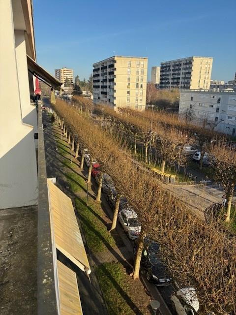 Appartement 4 pièces Le mee sur seine disponible à la Vente