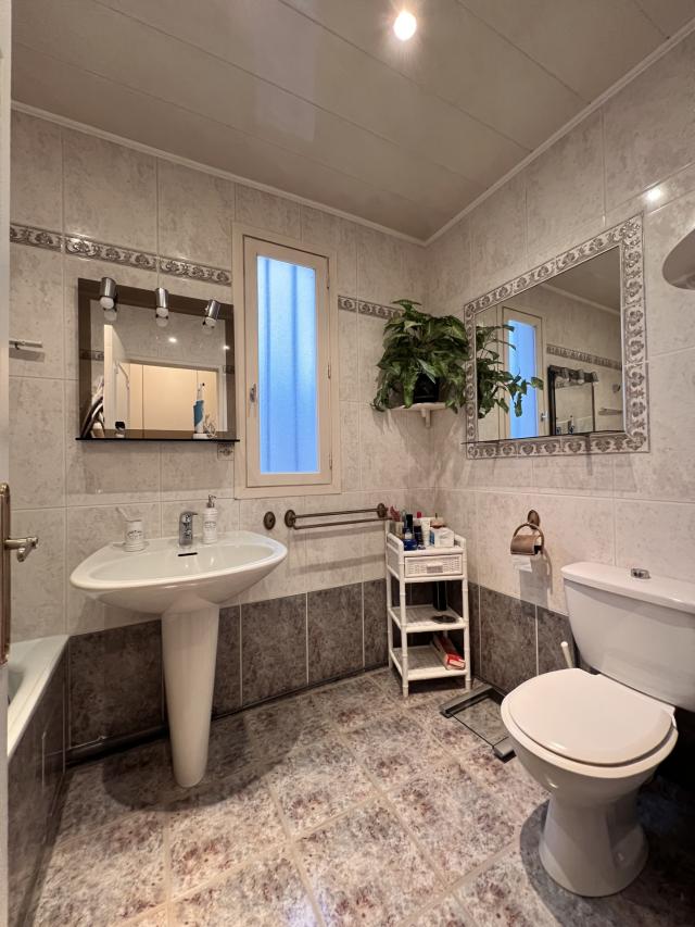 Appartement 6 pièces Vaux le penil disponible à la Vente