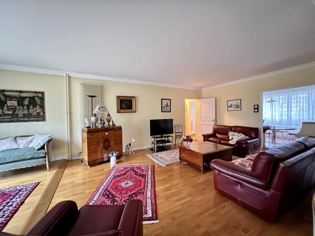 Appartement 6 pièces Vaux le penil disponible à la Vente