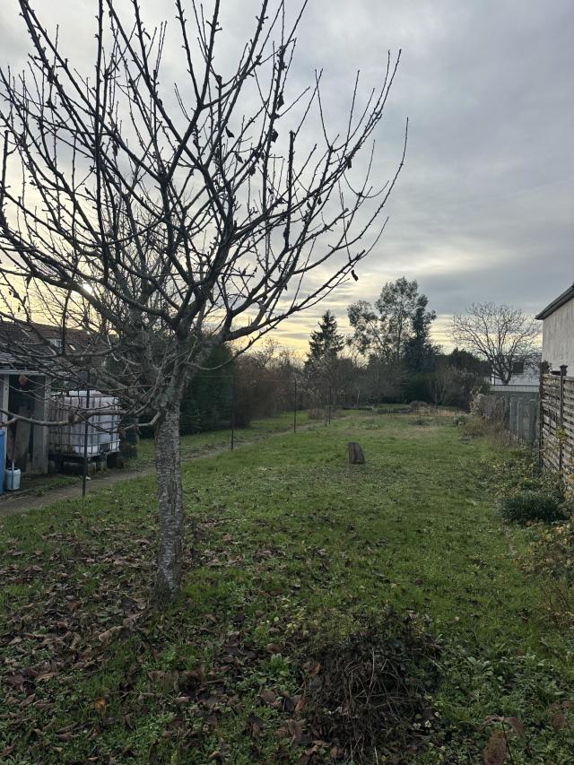 Maison 7 pièces Le mee sur seine disponible à la Vente