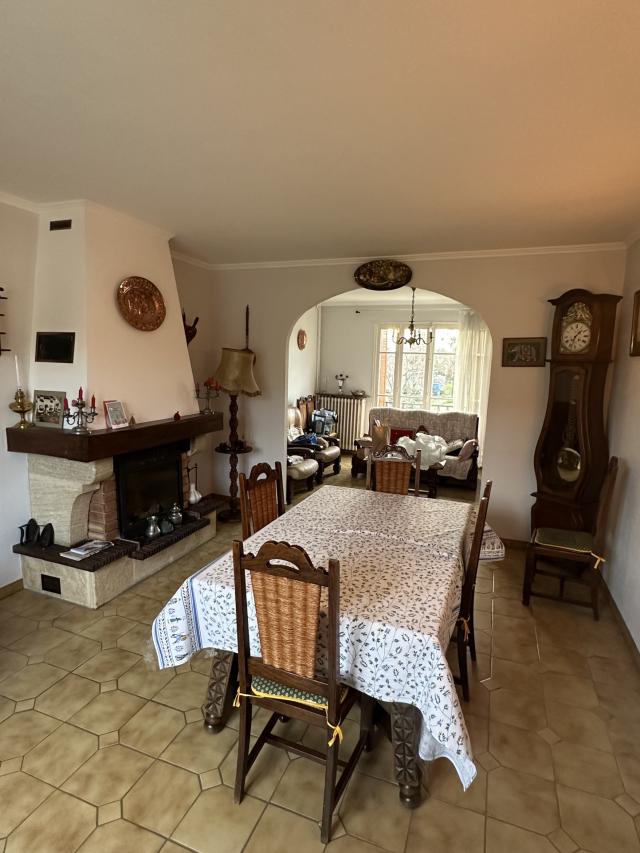 Maison 7 pièces Le mee sur seine disponible à la Vente