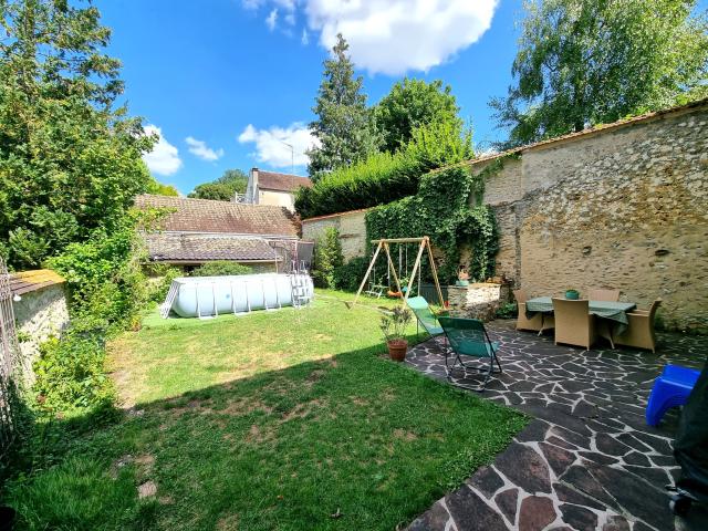 Maison 5 pièces Le mee sur seine disponible à la Vente