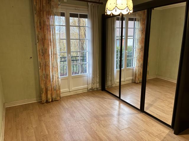 Maison 7 pièces Darvault disponible à la Vente