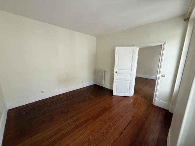 Appartement 2 pièces Melun disponible à la Location