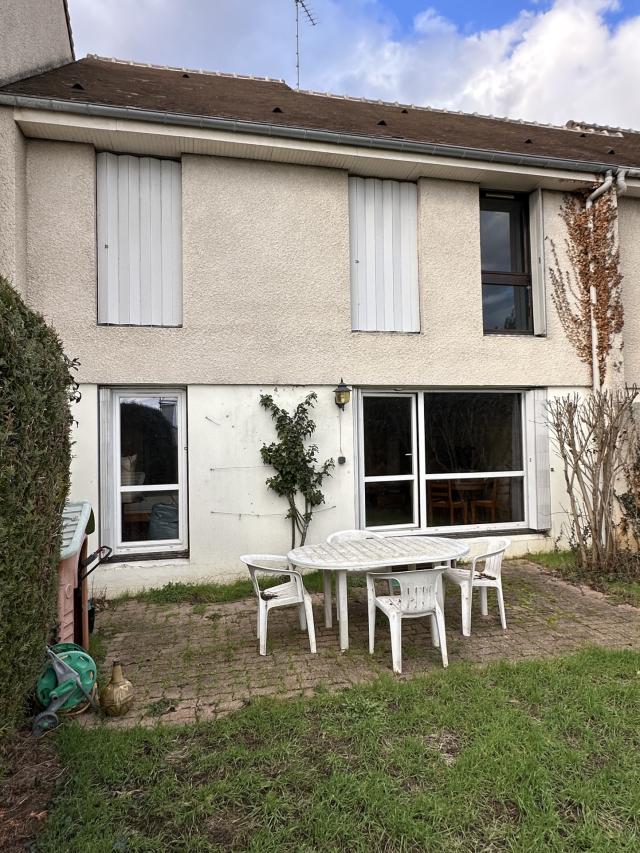 Maison 5 pièces Vaux le penil disponible à la Vente