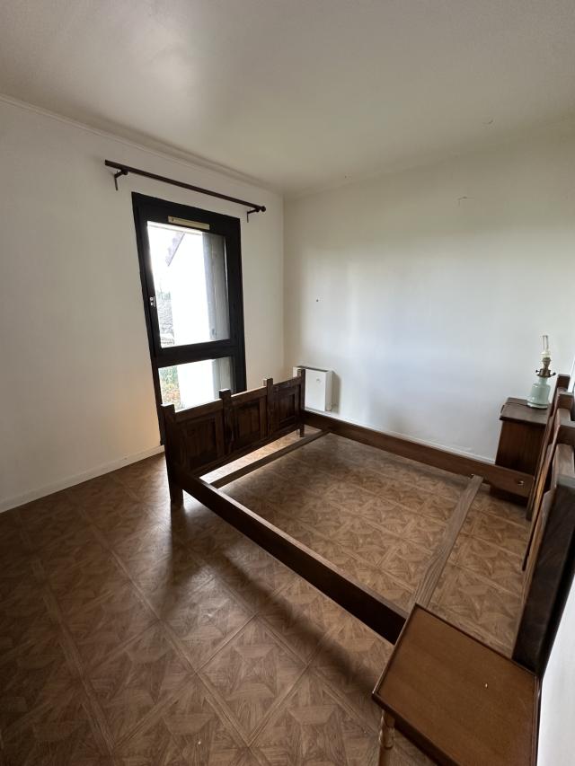 Maison 5 pièces Vaux le penil disponible à la Vente