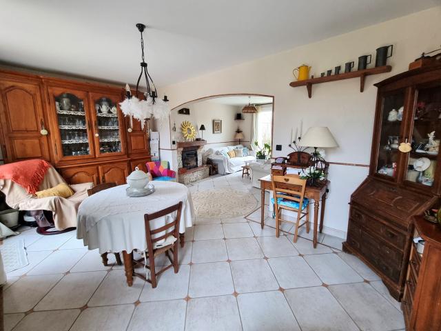 Maison 7 pièces Voisenon disponible à la Vente