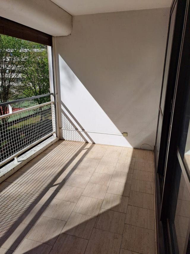 Appartement 5 pièces Vaux le penil disponible à la Vente