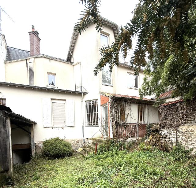Immeuble  pièces Melun disponible à la Vente