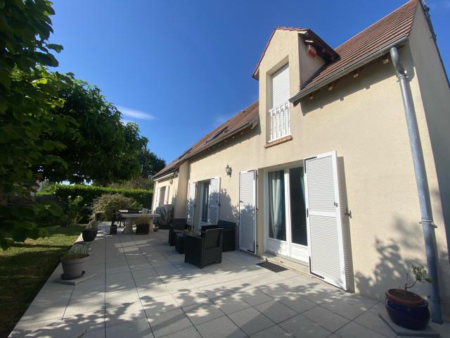 Maison 6 pièces Livry sur seine disponible à la Vente