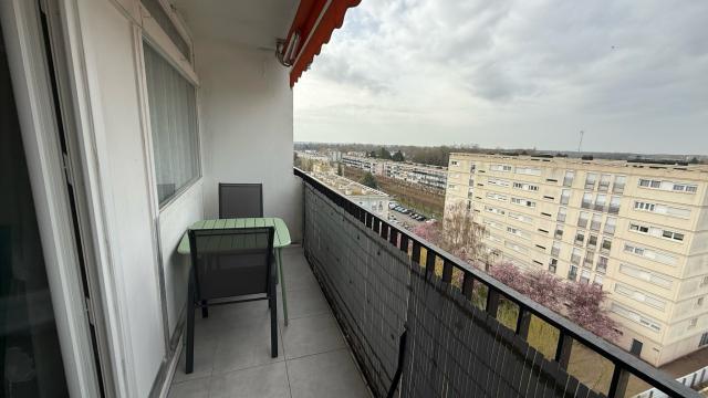 Appartement 4 pièces Le mee sur seine disponible à la Vente