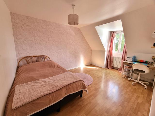 Maison 10 pièces Boissettes disponible à la Vente