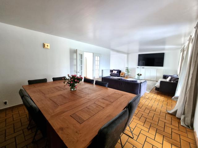 Maison 10 pièces Boissettes disponible à la Vente