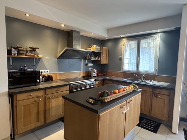 Maison 7 pièces Livry sur seine disponible à la Vente