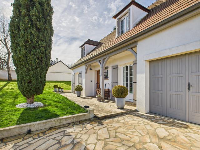 Maison 7 pièces Maincy disponible à la Vente