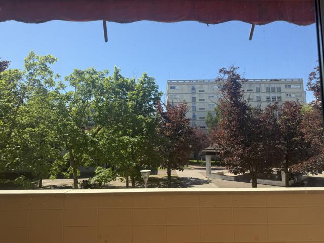 Appartement 4 pièces Le mee sur seine disponible à la Vente