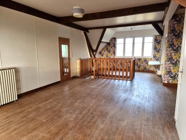 Maison 4 pièces Vaux le penil disponible à la Vente