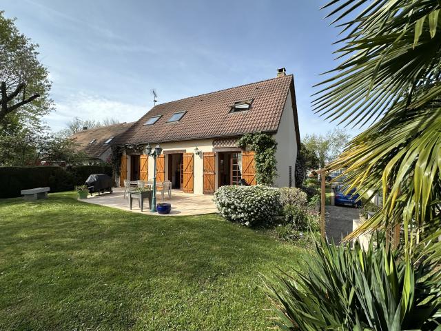 Maison 5 pièces Vaux le penil disponible à la Vente