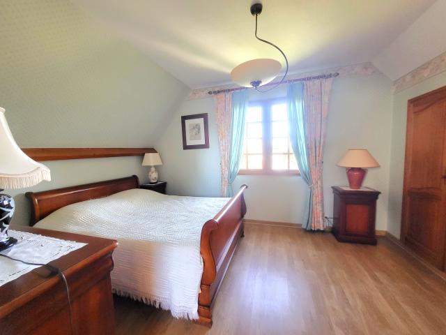 Maison 5 pièces Vaux le penil disponible à la Vente