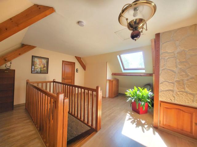 Maison 5 pièces Vaux le penil disponible à la Vente