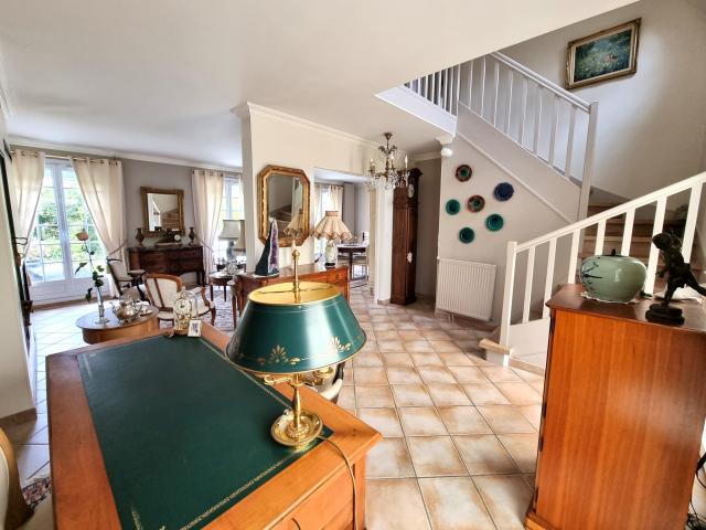 Maison 6 pièces Rubelles disponible à la Vente