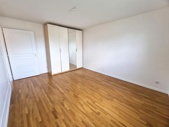 Maison 7 pièces Vaux le penil disponible à la Vente
