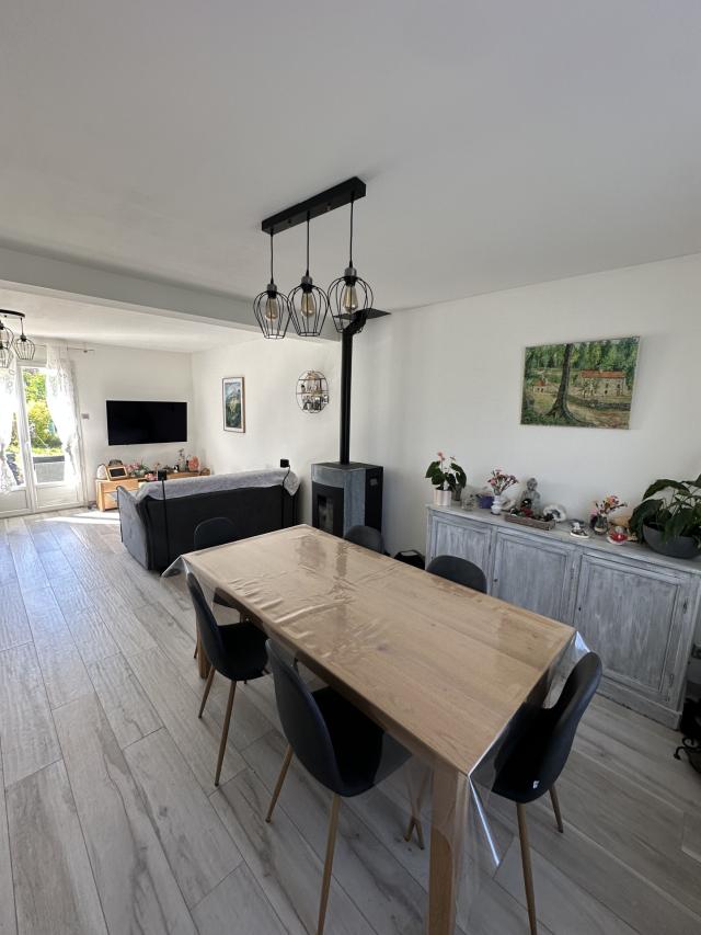 Maison 6 pièces Vaux le penil disponible à la Vente