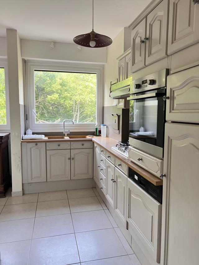 Appartement 6 pièces Vaux le penil disponible à la Vente