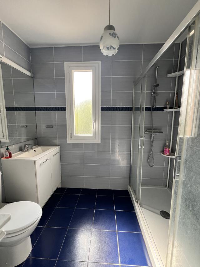 Appartement 6 pièces Vaux le penil disponible à la Vente