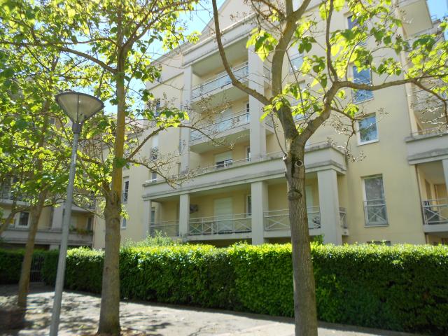 Appartement 1 pièces Melun disponible à la Location